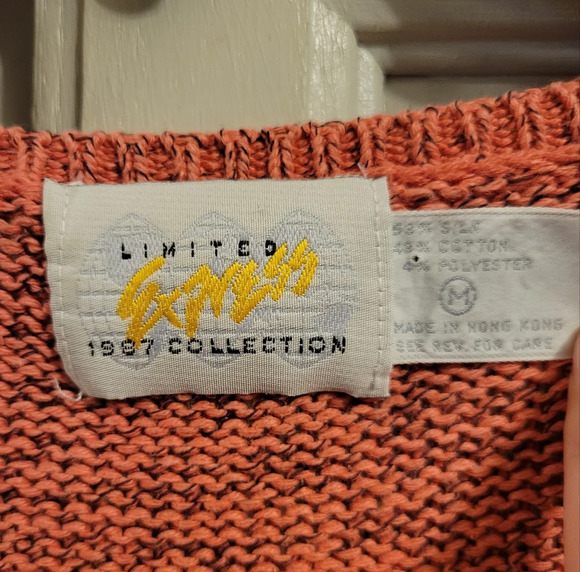Vintage Express Sweater - Picture 2 of 4